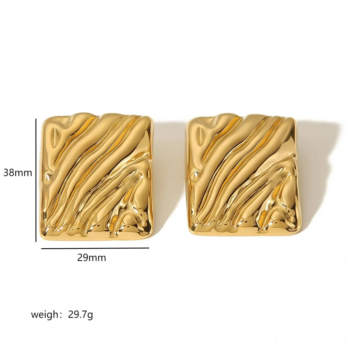 1 par de aretes de botón de acero inoxidable chapados en oro de 18 quilates con forma cuadrada y estilo simple ondulado para mujer h5 Imagen2